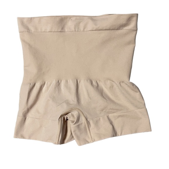 Spanx Assets Shaping Shorts Nude M - Picture 1 of 4